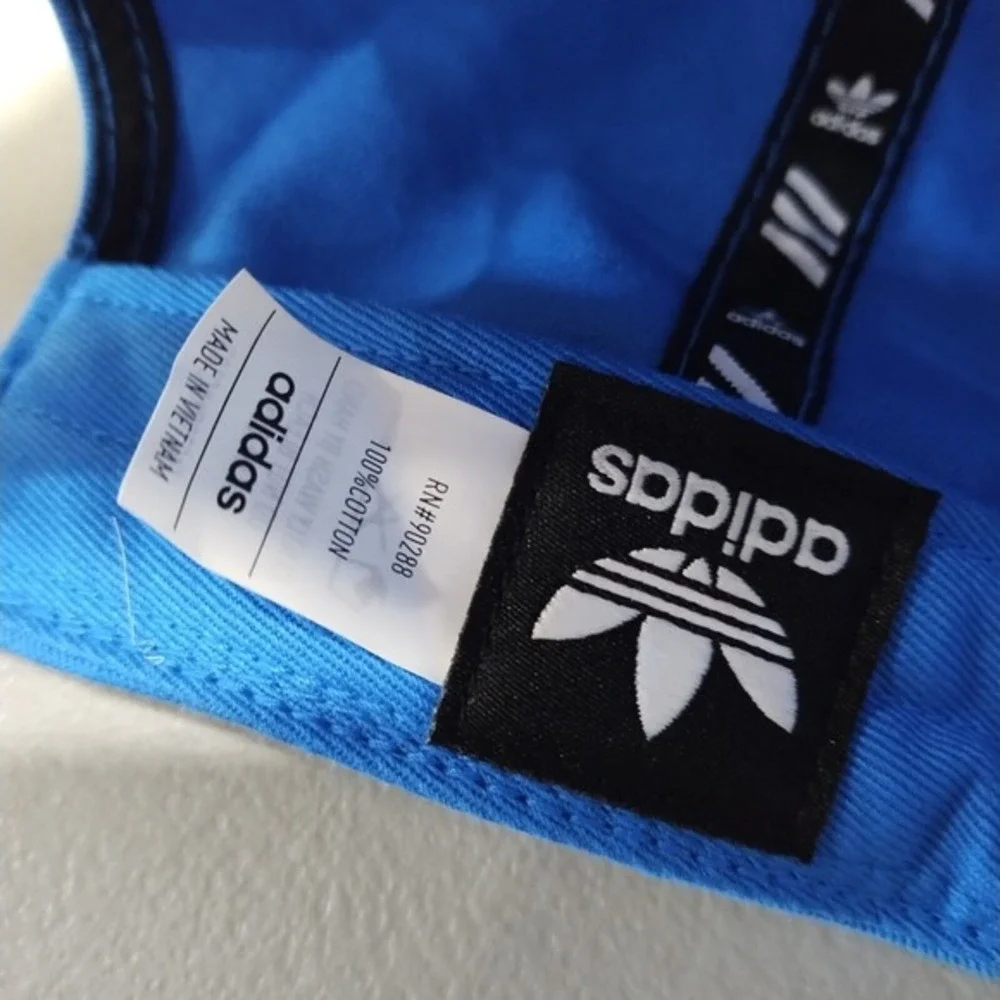 adidas Baseball Cap Youth Blue‎ 100% Cotton Relaxed Fit Adjustable Strapback Hat